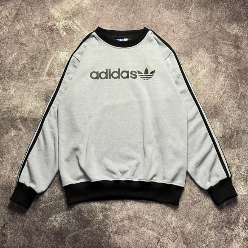Crewneck Adidas Pria Wanita/ Sweater Crewneck Pria Terbaru/ Sweater Crewneck Pria Terlaris/ Sweater 