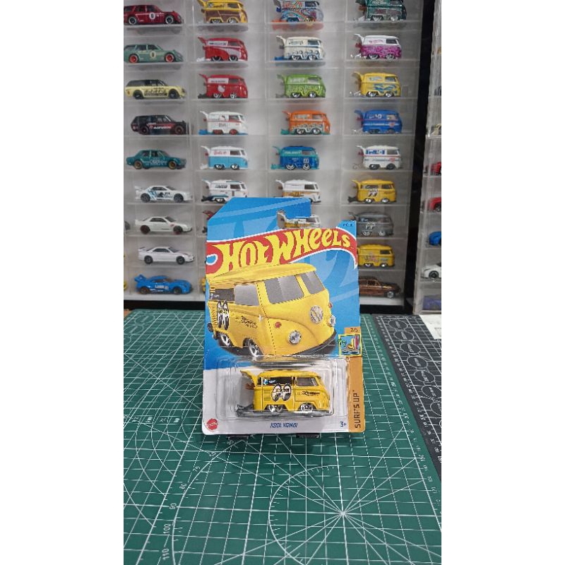 Hotwheels Kool Kombi moon eyes kuning mulus