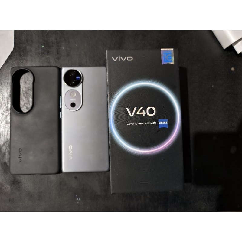 VIVO V40 12/256 Second full sett