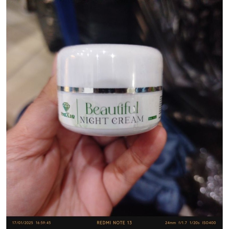 Cream Flek Maxie / Maxie Cream Flek