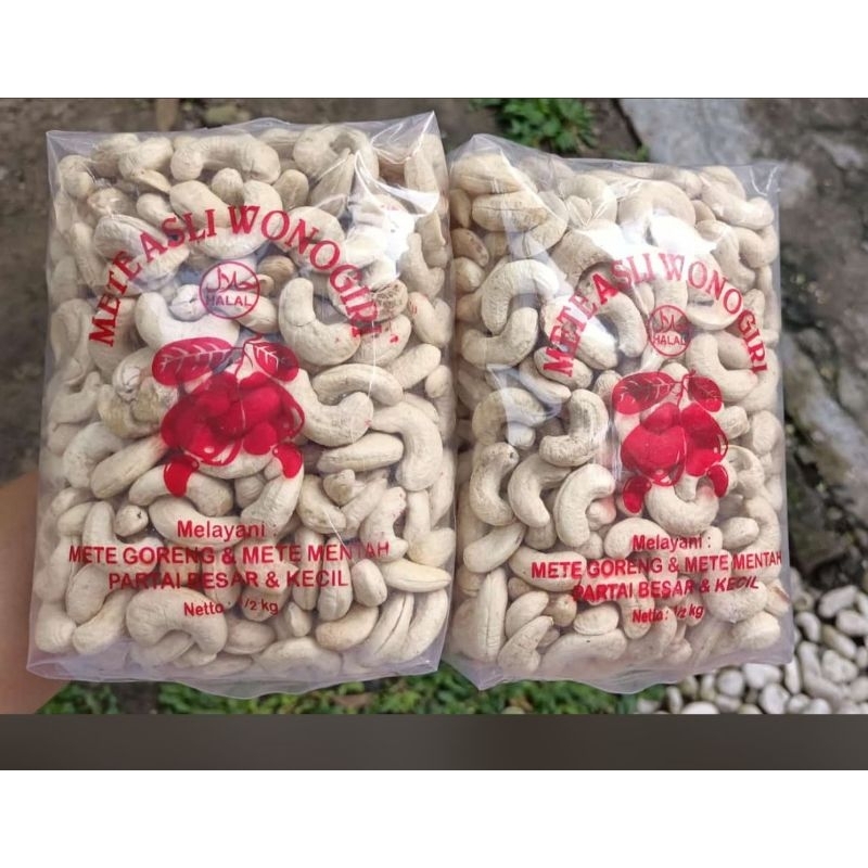 

KACANG METE WONOGIRI KERING MENTAH PREMIUM WONOGIRI SUPERAN • Oma Snack