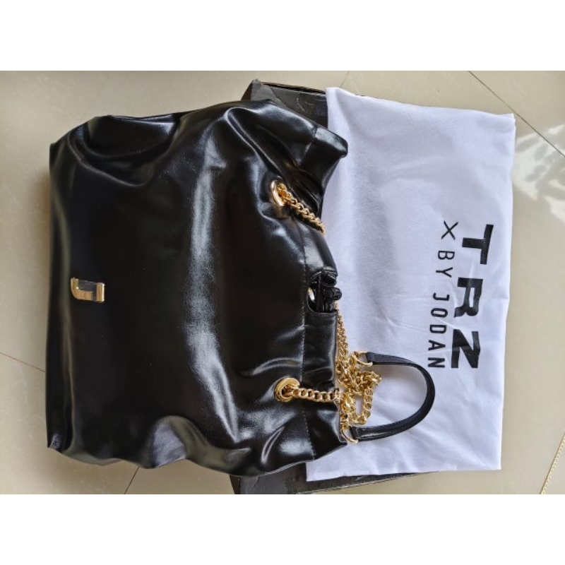 BY JODAN X TRZ - [Preloved] HER BAG MEDIUM BLACK
