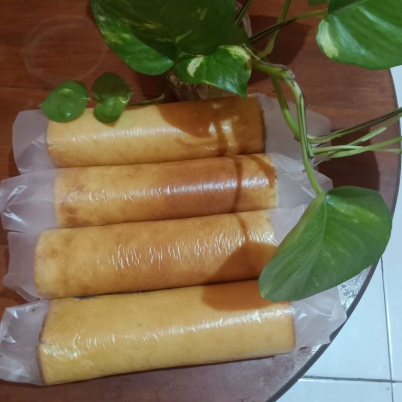 

roll cake isi nanas