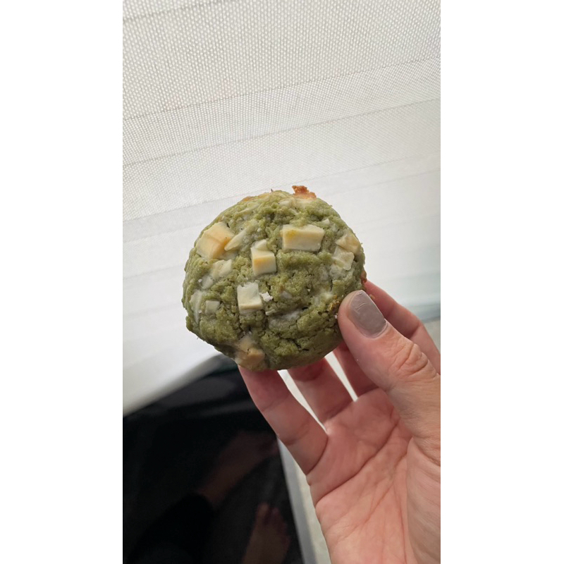 

Matcha White Chocolate Soft Cookies Premium