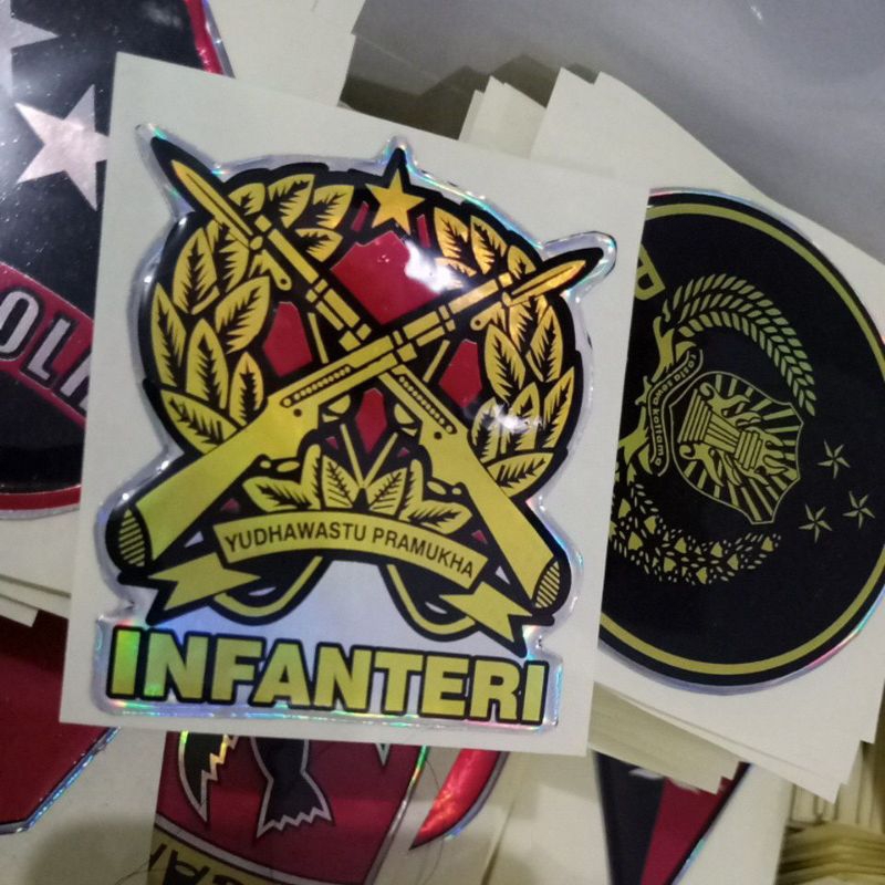 

stiker INFANTERI /stiker hologram glossy/stiker timbul resin