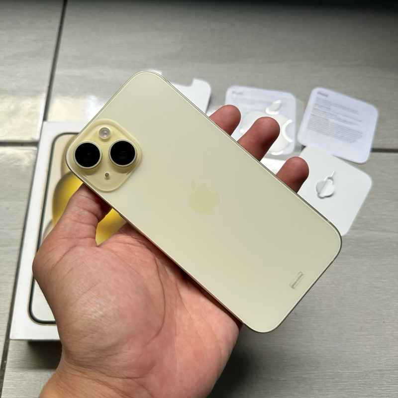 IPHONE 15 256Gb second Fullset Ori Garansi Resmi 2025 Mulus Likenew