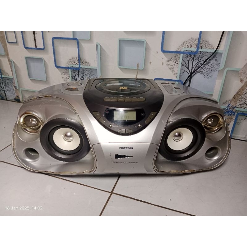 Polytron Monster Jumbo GD712M