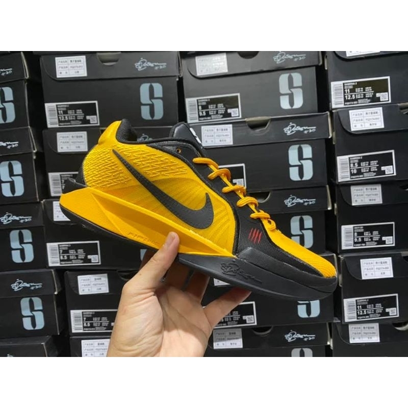 SEPATU BASKET NIKE SABRINA 2 BRUCE LEE