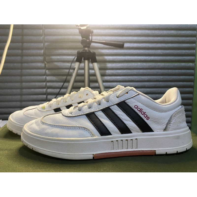 SEPATU ADIDAS SIZE 36 SECOND