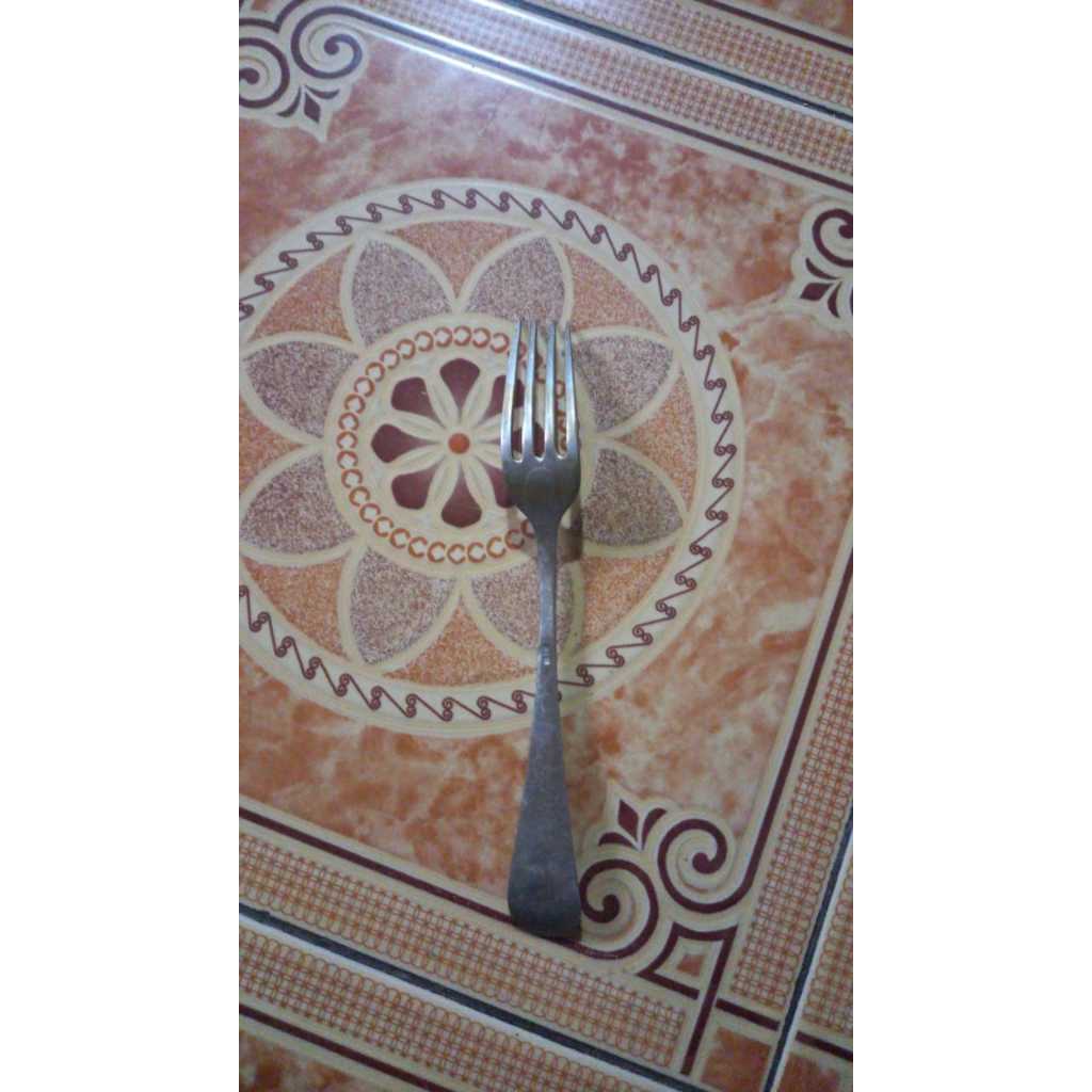 sendok & garpu antik