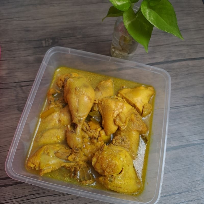 

[PROMOSI] [SOFT OPENING] HOMEMADE - AYAM BUMBU KUNING SIAP GORENG