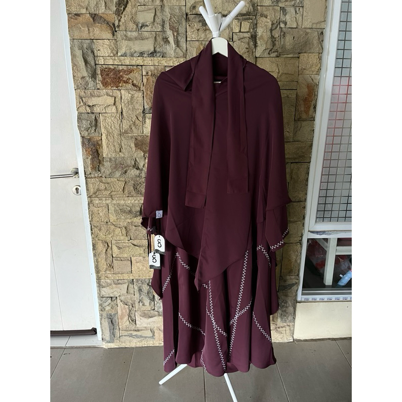 NWT ZET SERIES ABAYA+ KHIMAR SOFNI