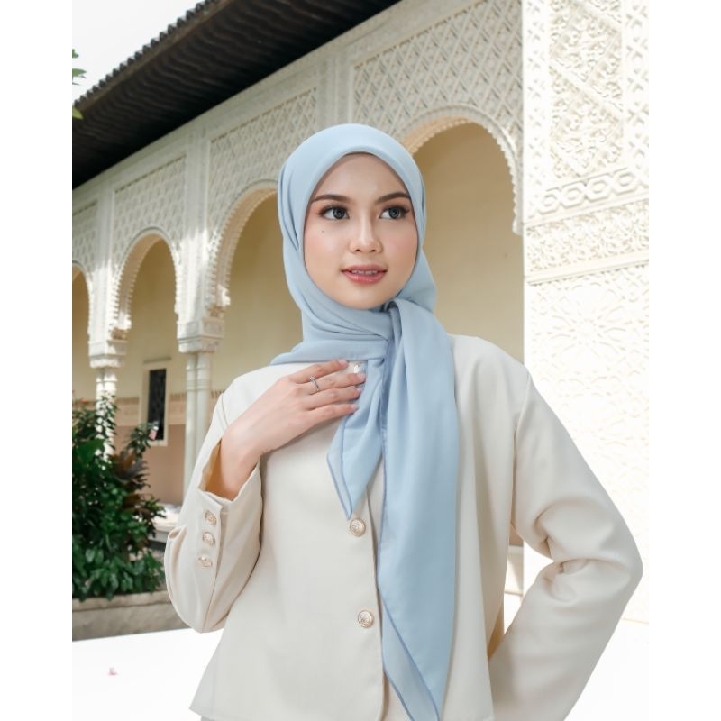 voila Paris ( Hijab segi empat) by Haya hijab