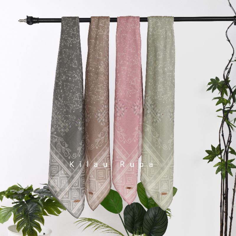 Kilaurupa-Hijab Voal Premium Motif Segiempat Coklat Hijau Sage Pink