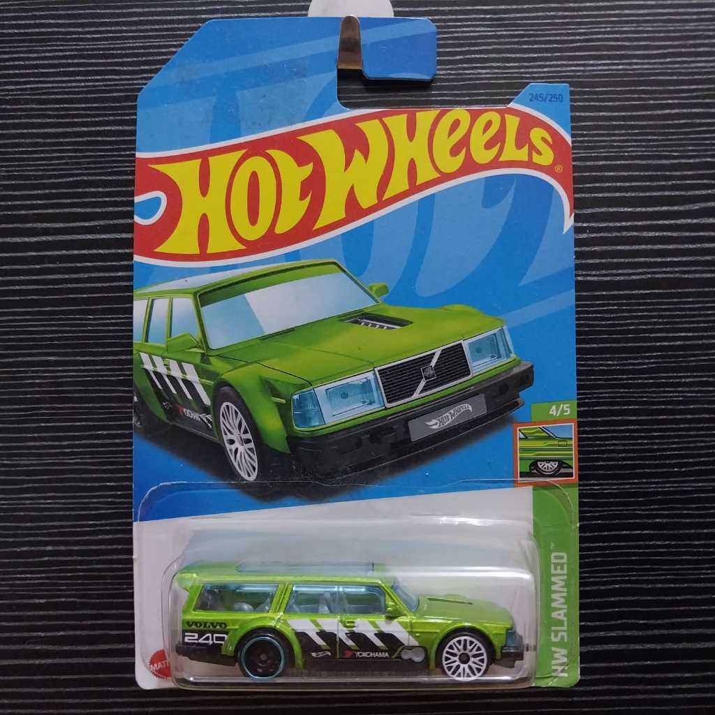 Hotwheels Volvo 240 Drift Wagon
