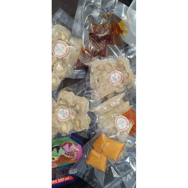 

shiumay keju full daging ayam