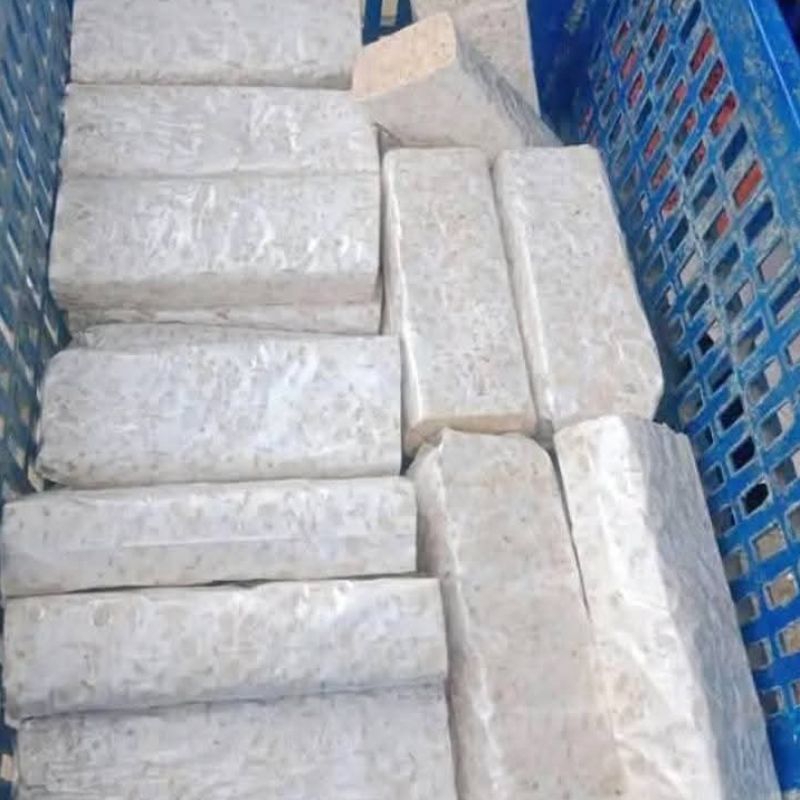 

Tempe Segar Besar Per Papan