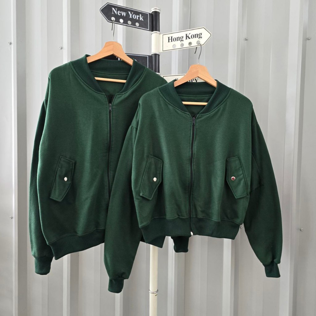Bomber Jaket Couple Pasangan Isi 2 Hoodie Couple Pasangan Model Serasi Cocok untuk Foto OOTD Bareng
