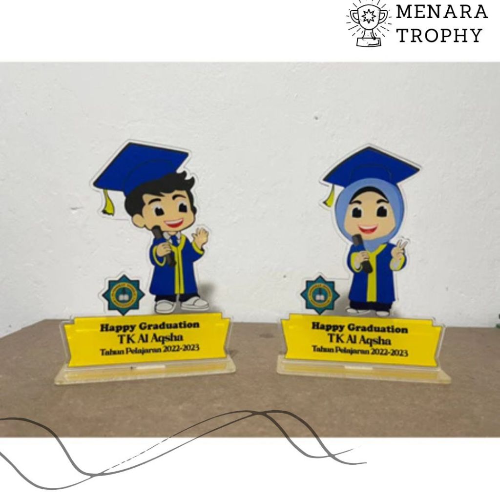 Plakat Wisuda TK Piala Wisuda Paud Plakat Paud Piala Wisuda TK Akrilik