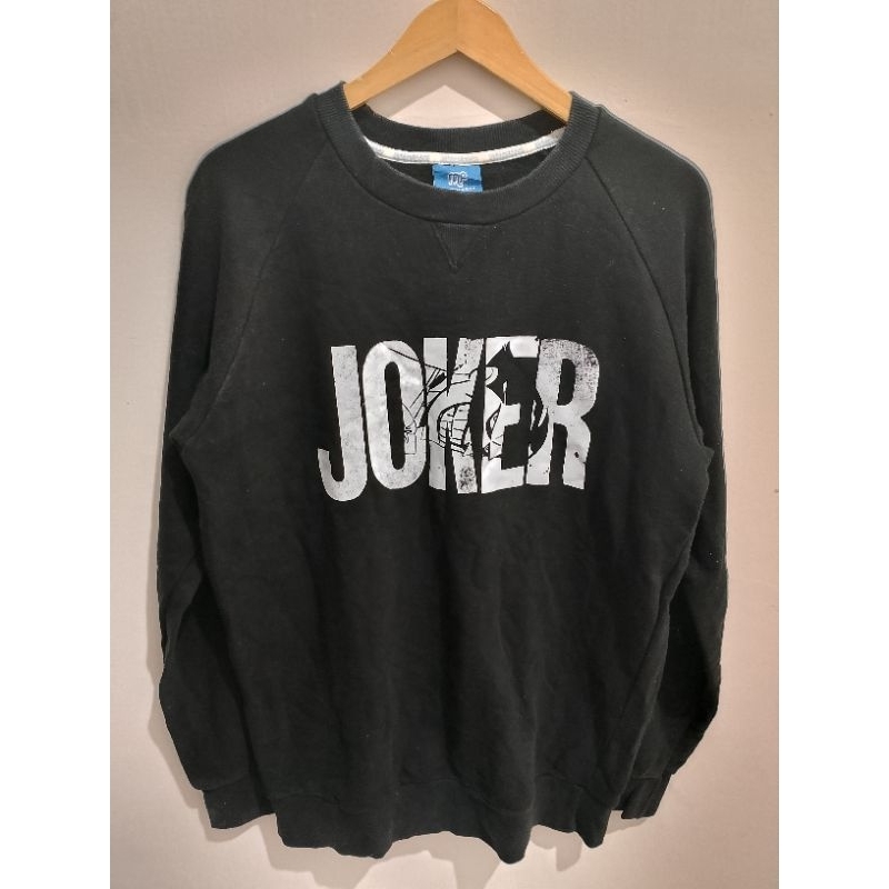 Preloved thrift CN/sweater cowok sablon Joker Vintage