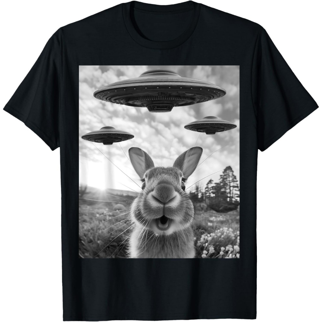 Kaos Kelinci Alien Vintage Selfie dengan UFO
