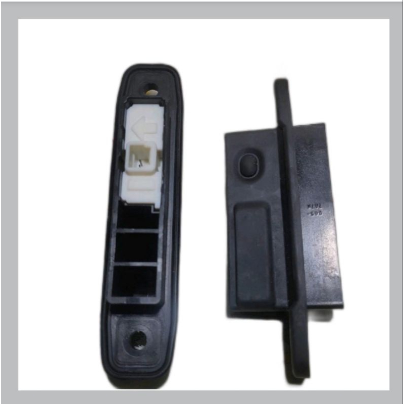 Switch Handle Pintu Bagasi Fortuner Vrz SRs Sienta Yaris Original 150050-15A965
