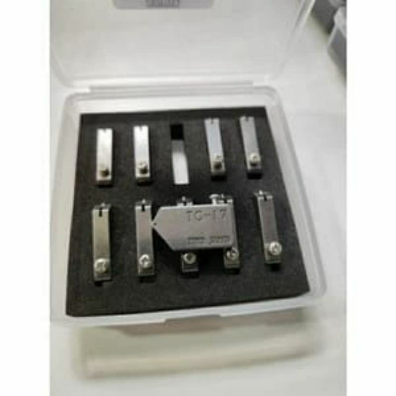 

Mata Glass cutter kepala pisau potong kaca Toyo Cutter Tc 17 Original