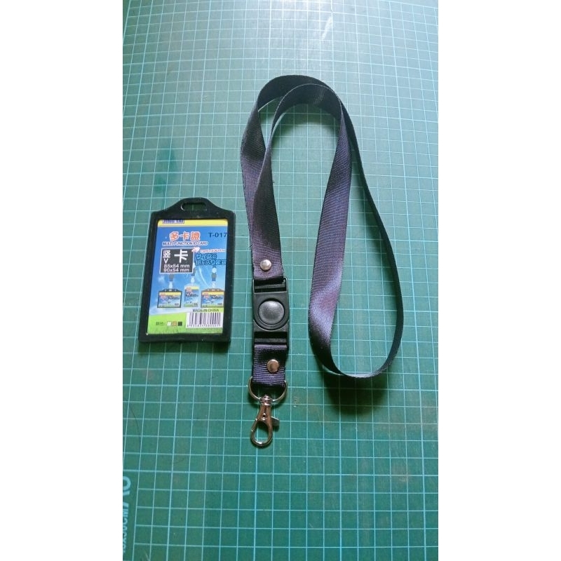 

TALI ID CARD HITAM HOLDER HITAM 2 SISI