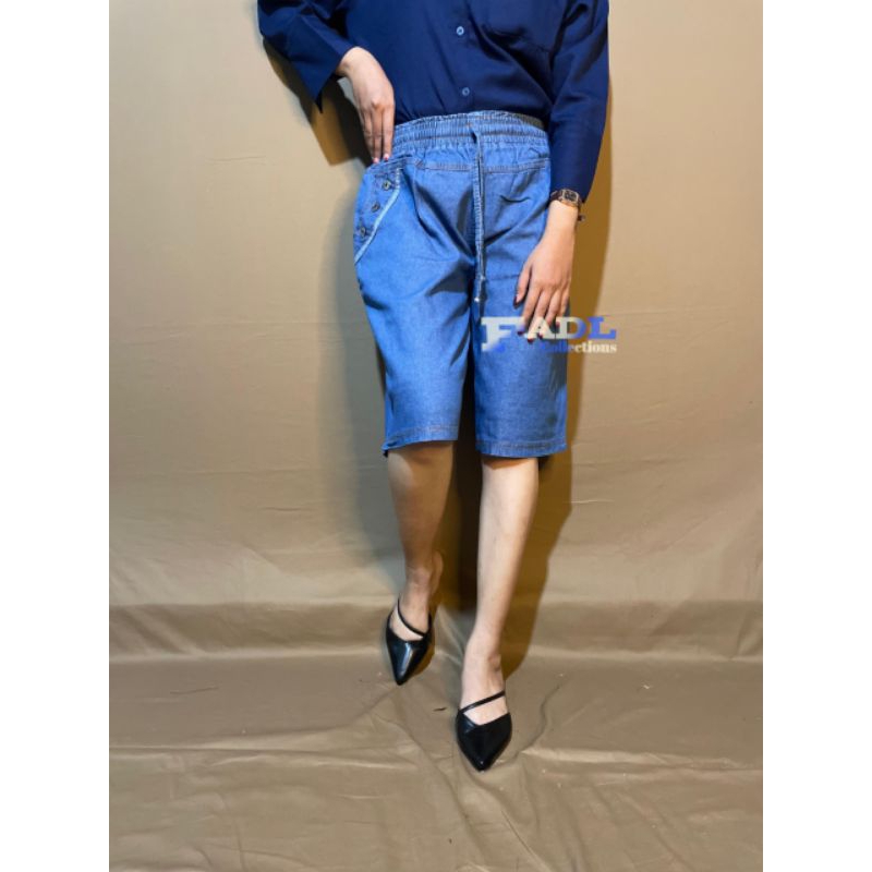 Celana Pendek Wanita 3/4 Celana hot pants Selutut Santai Pakaian Wanita Celana 3 4 Wanita Pendek Hot