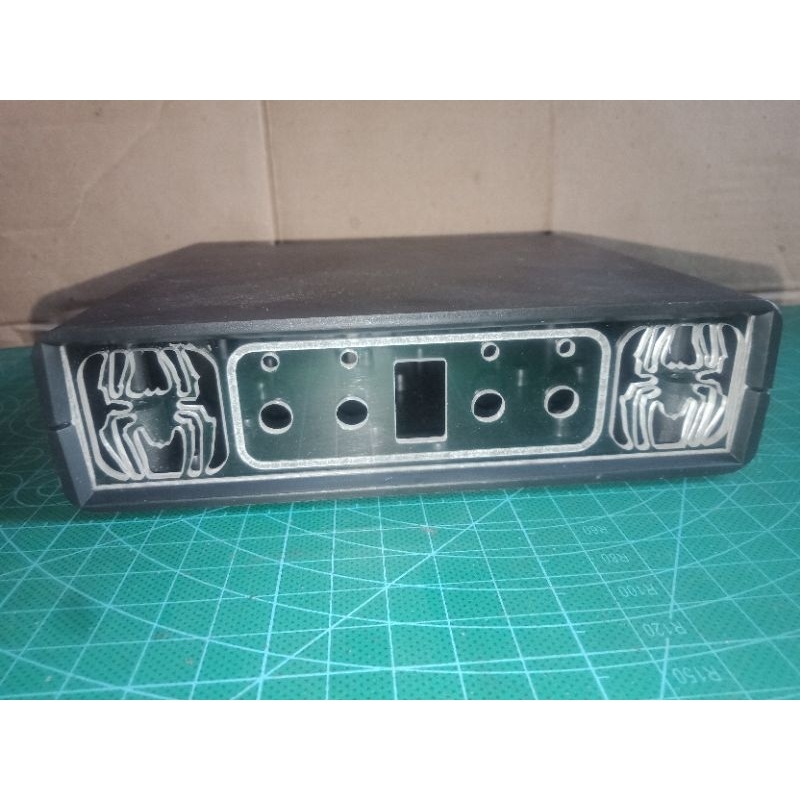 PANEL MINIATUR BOX X8 — Power Ampli Mini