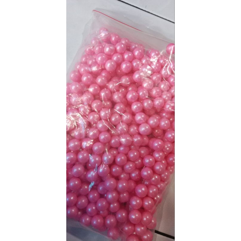 

Sprinkle warna pink 14mm 100gr