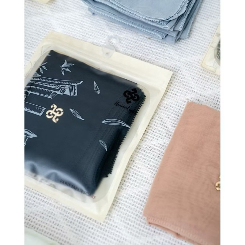 “ Heaven Lights - Paris Japan Scarf