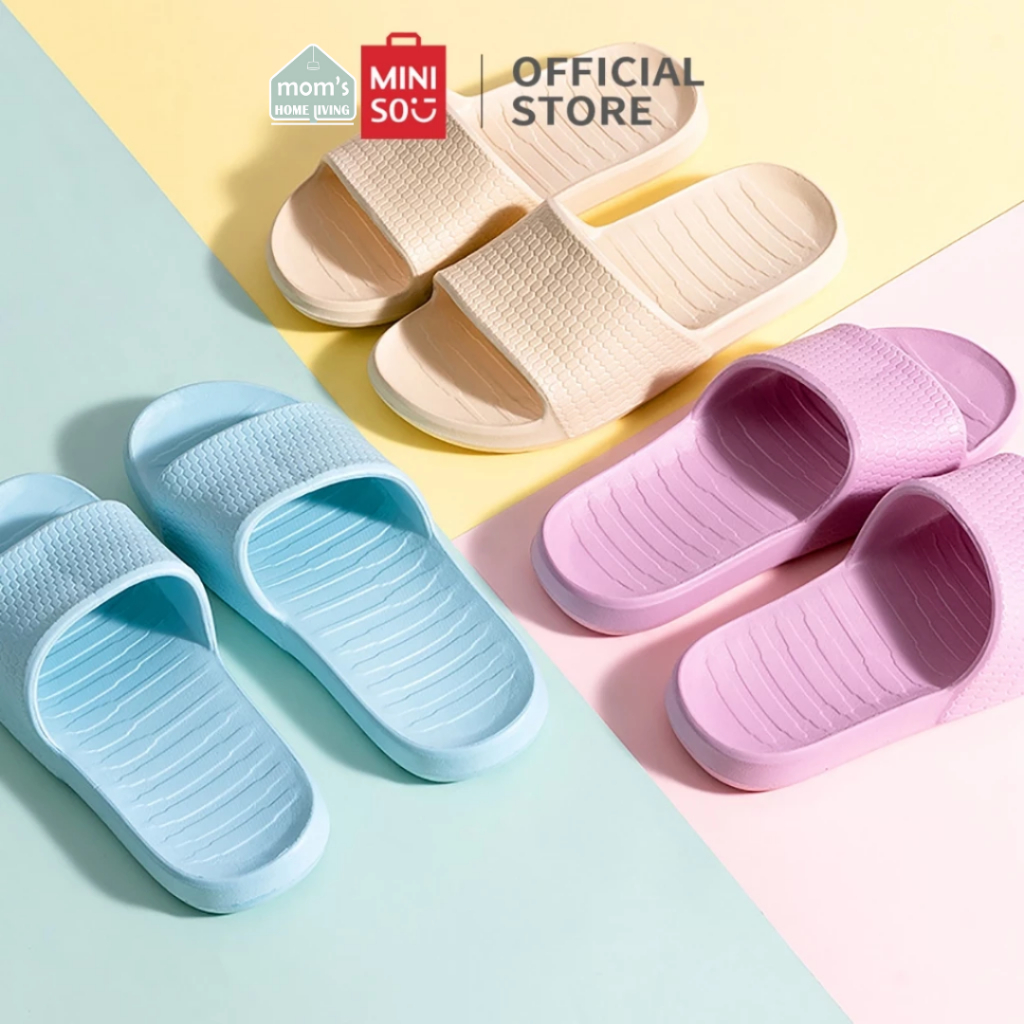 MINISO Sandal Sendal Bathroom HONEYCOMB Wanita Terbaru Sandal Mandi Kamar Mandi Sol Lembut Nyaman