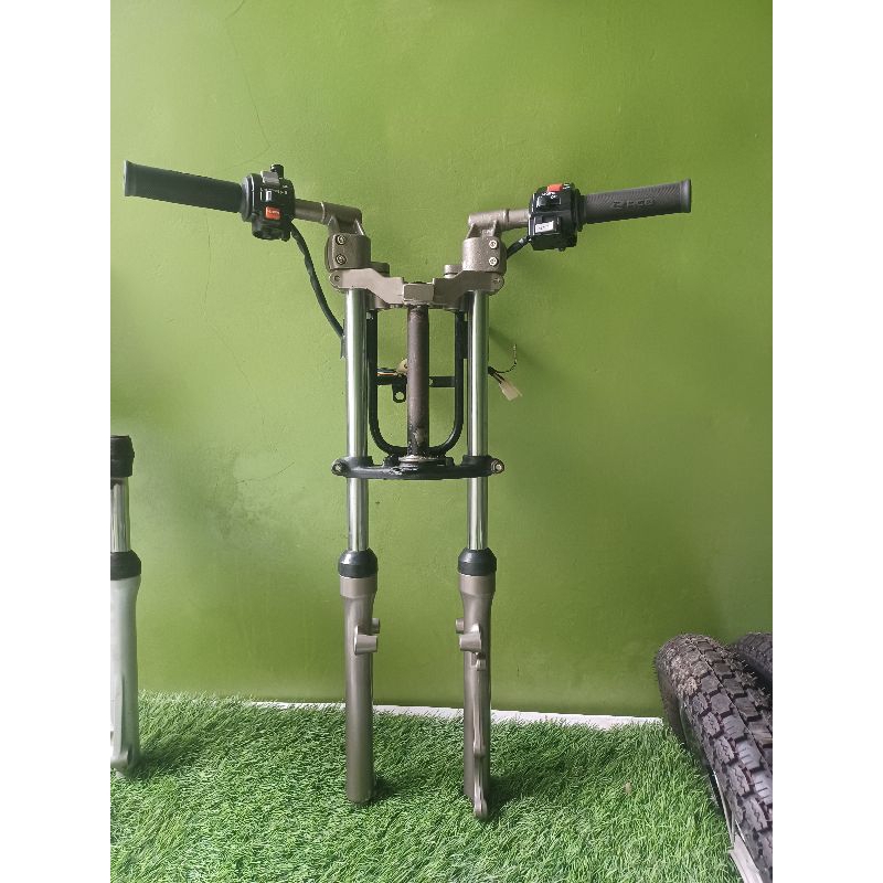 suspensi depan yamaha alfa champ