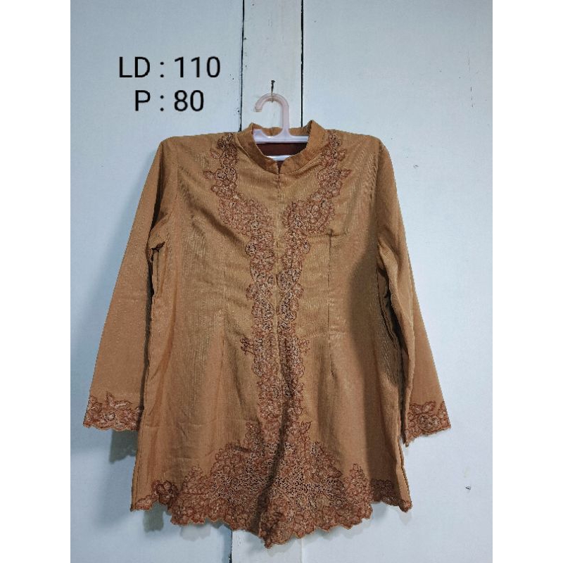 Preloved Kebaya Jumbo Atasan Tradisional