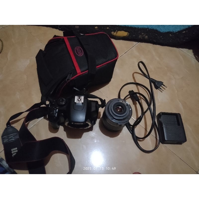kamera Canon d1000