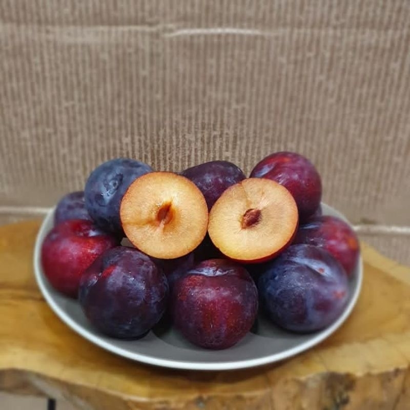 

BUAH PLUM FRES PACK 500gr