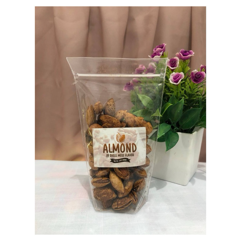 

Kacang almond kulit 100g