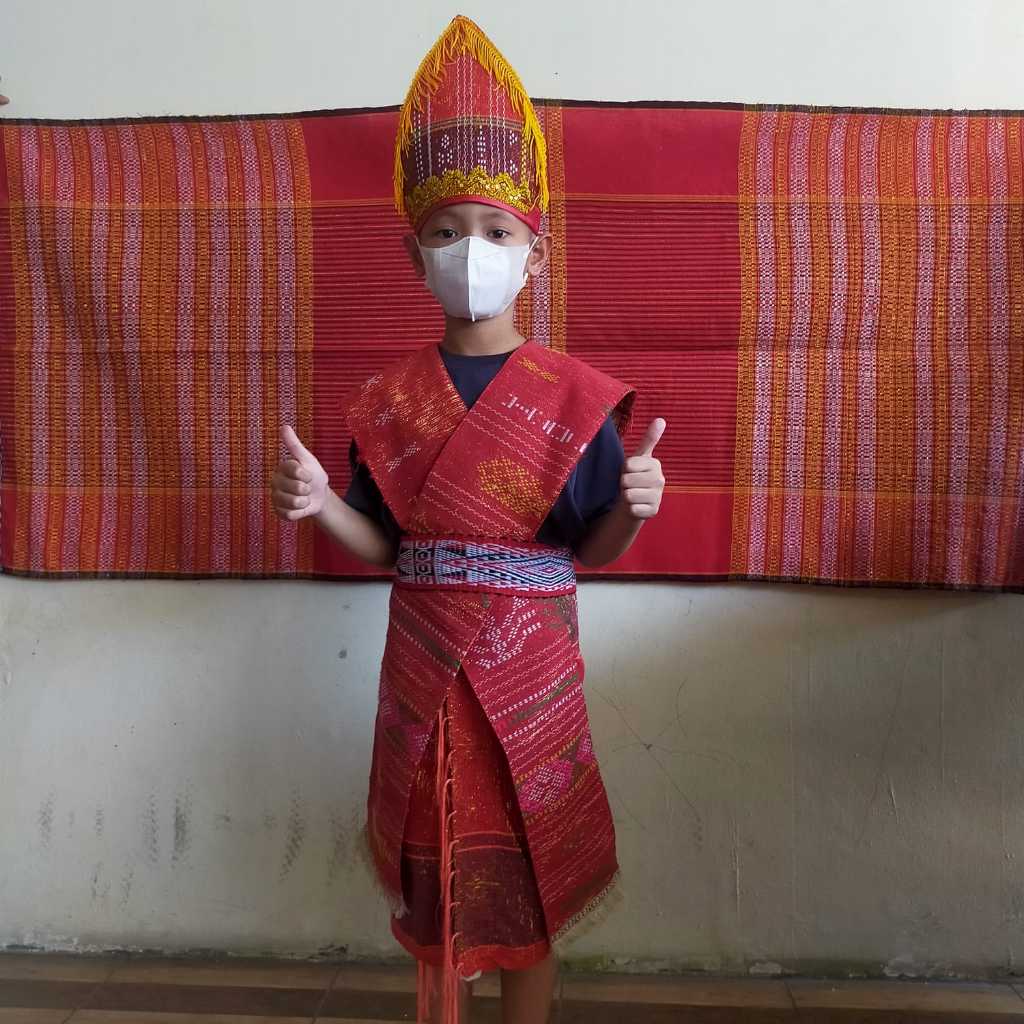 baju adat batak pria selendang ulos / ulos sadum / topi /ikat pinggang / paketan anak