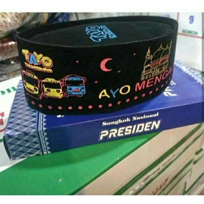 Peci Untuk Anak-anak Motif Upin-ipin
