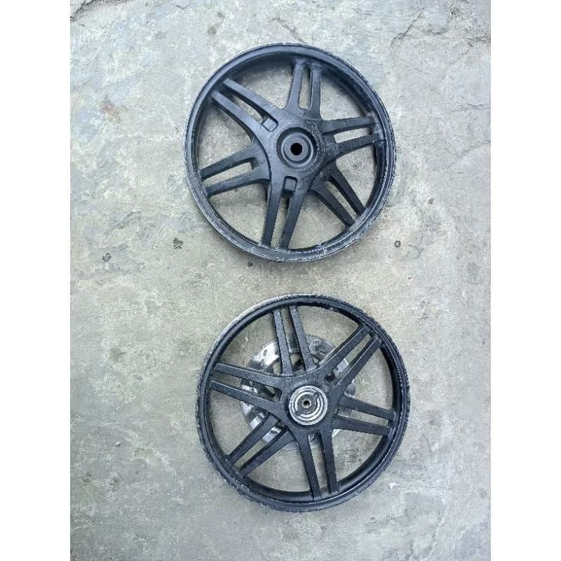 velg depan belakang 1set as 20 Suzuki spin 125 new/lama original cabutan
