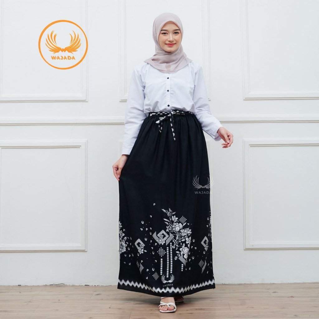 ROK GOYOR WAJADA ROK BATIK HITAM PUTIH SANTRI WANITA KEKINIAN BAWAHAN SANTRI