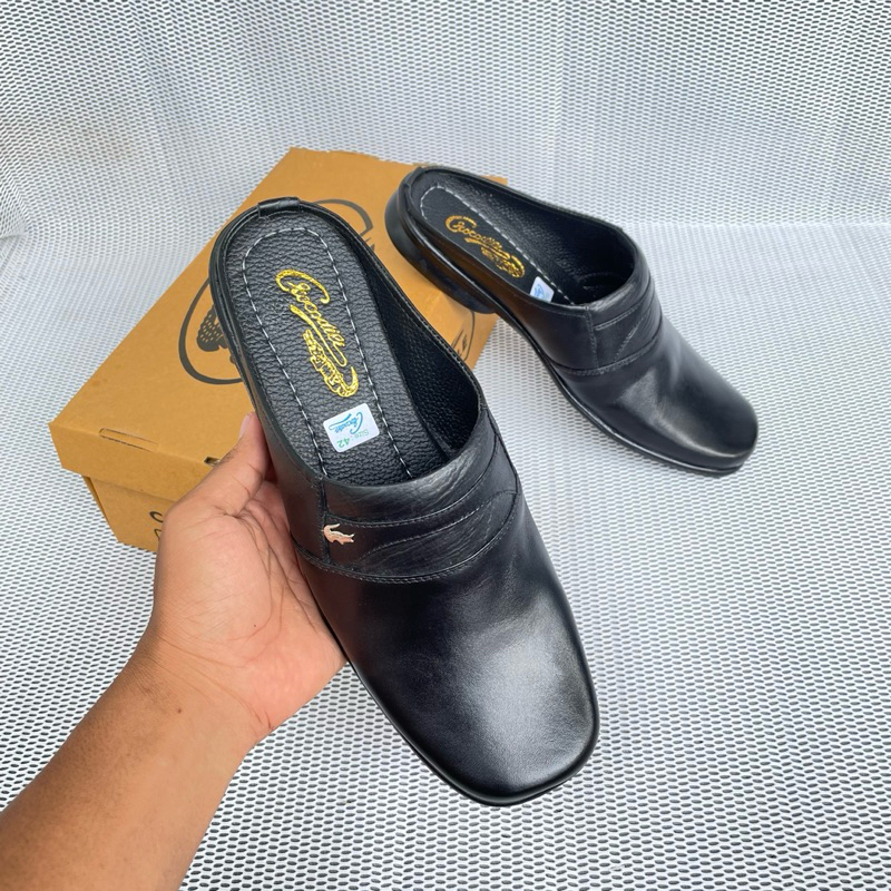 Sepatu Sandal Bustong Crocodile Kulit Sapi Asli Sepatu Bustong Asli Original