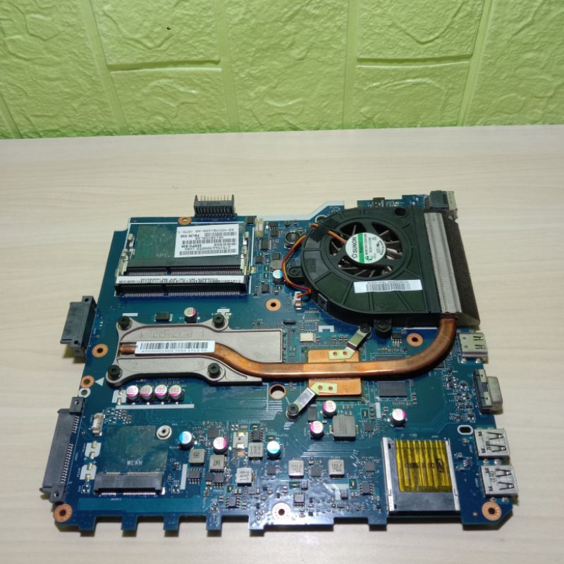 Motherboard Mainboard Mobo Mesin NORMAL Hidup Asus K43U