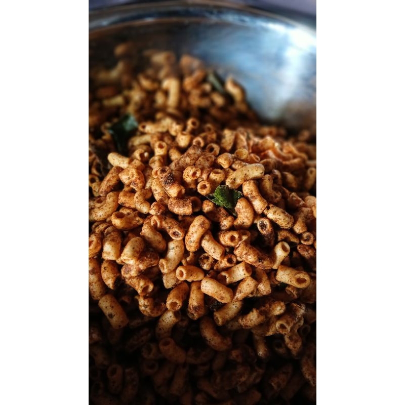 

Makaroni pedas daun jeruk by MONG-AH