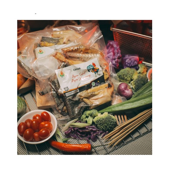 

Ceker Ayam Kampung Asli 1 Pack 200 Gram