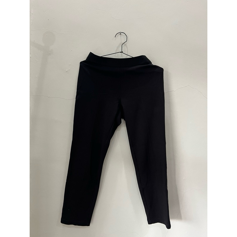 UNIQLO PANTS PRELOVED
