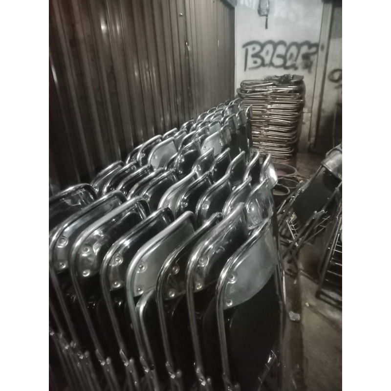 Perbaikan kursi lipat , servis kursi kuliah