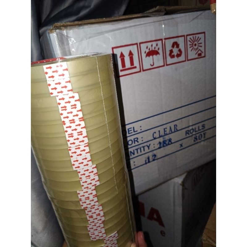 

Lakban Stationary 1inci dan ½ inci Panjang 80y