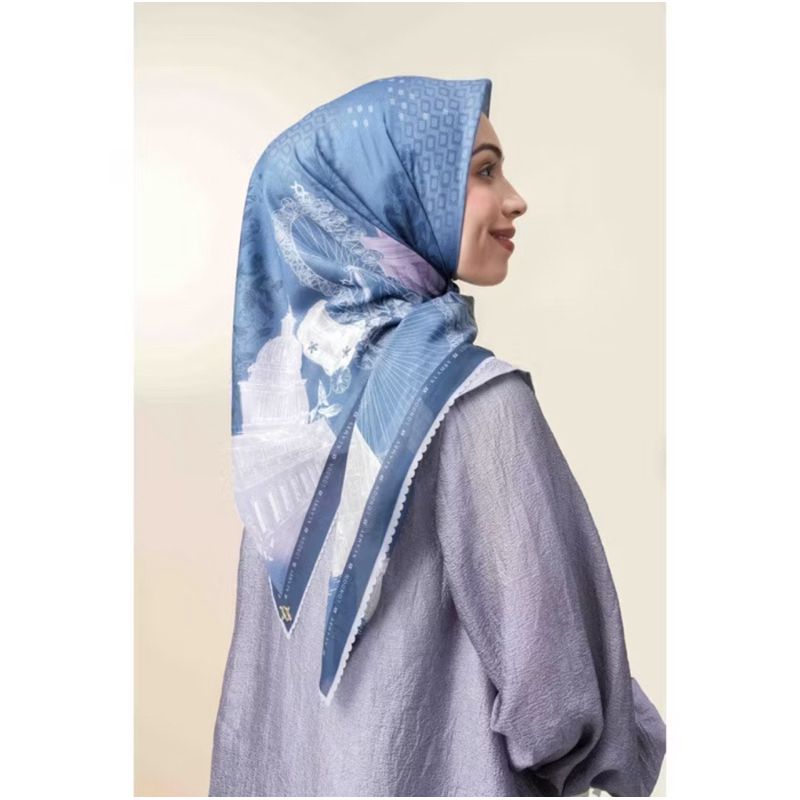 wearing klamby london scarf - bigben